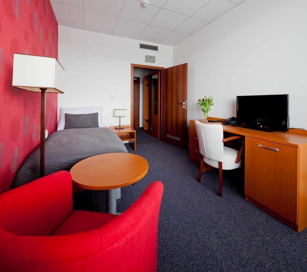 Hotel Limba Ctt Tvrdosin Exterior photo